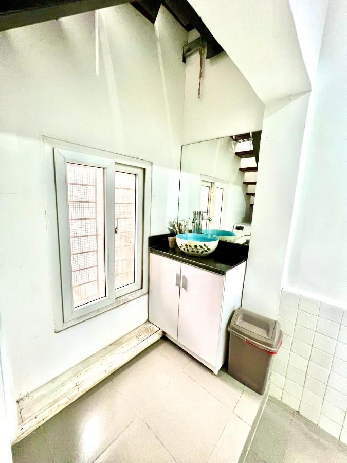 Duplex Warm Hanoi, 2 Bedrooms, Old Quarter, 3Mins To Hoan Kiem Lake المظهر الخارجي الصورة