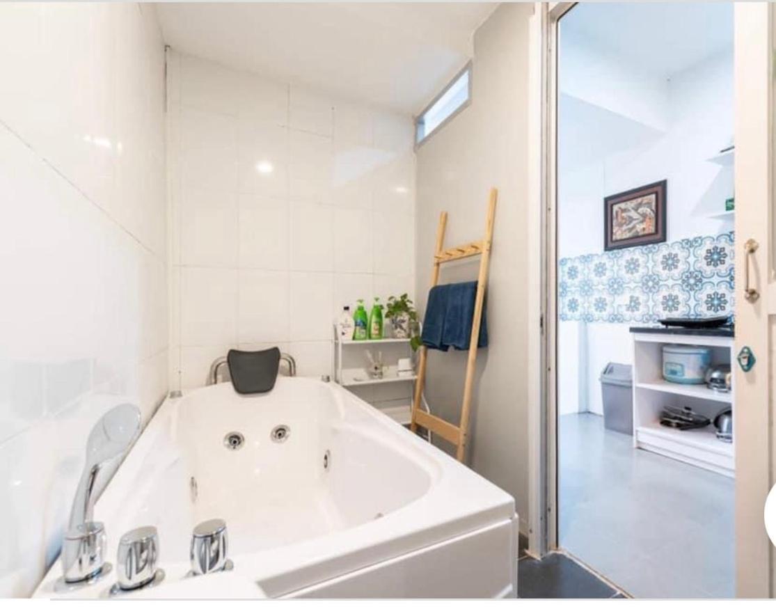 Duplex Warm Hanoi, 2 Bedrooms, Old Quarter, 3Mins To Hoan Kiem Lake المظهر الخارجي الصورة